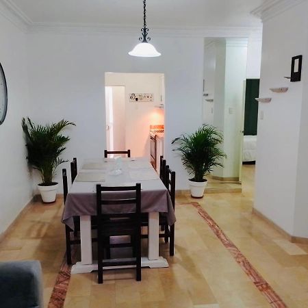 Large 2-Bedroom Apartment, Close To The American Consulate Guayaquil Buitenkant foto