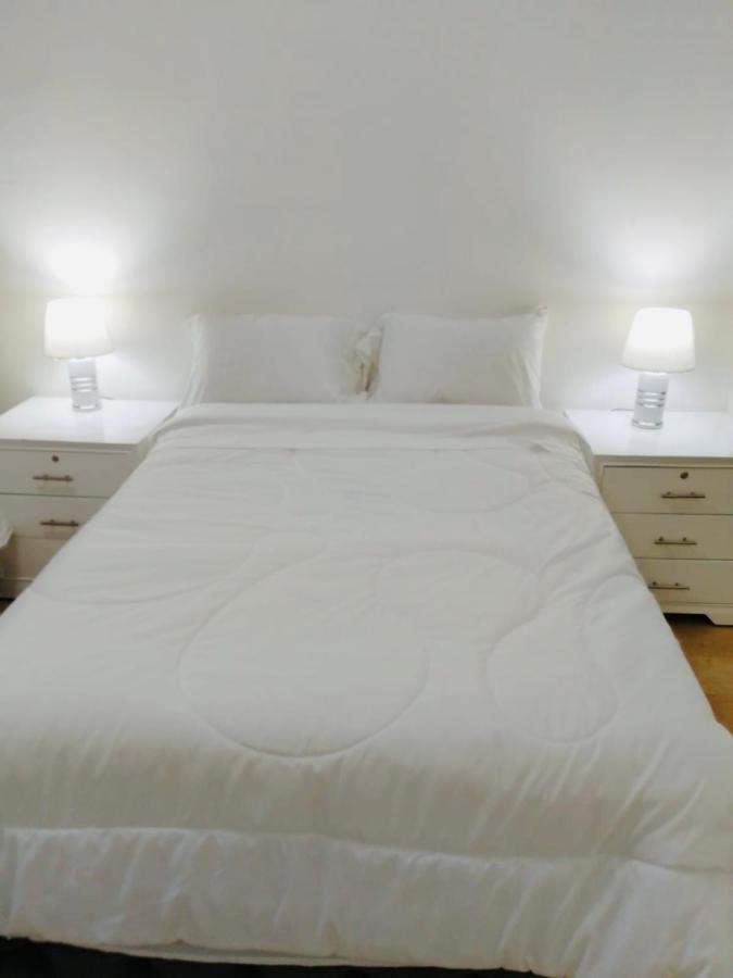 Large 2-Bedroom Apartment, Close To The American Consulate Guayaquil Buitenkant foto